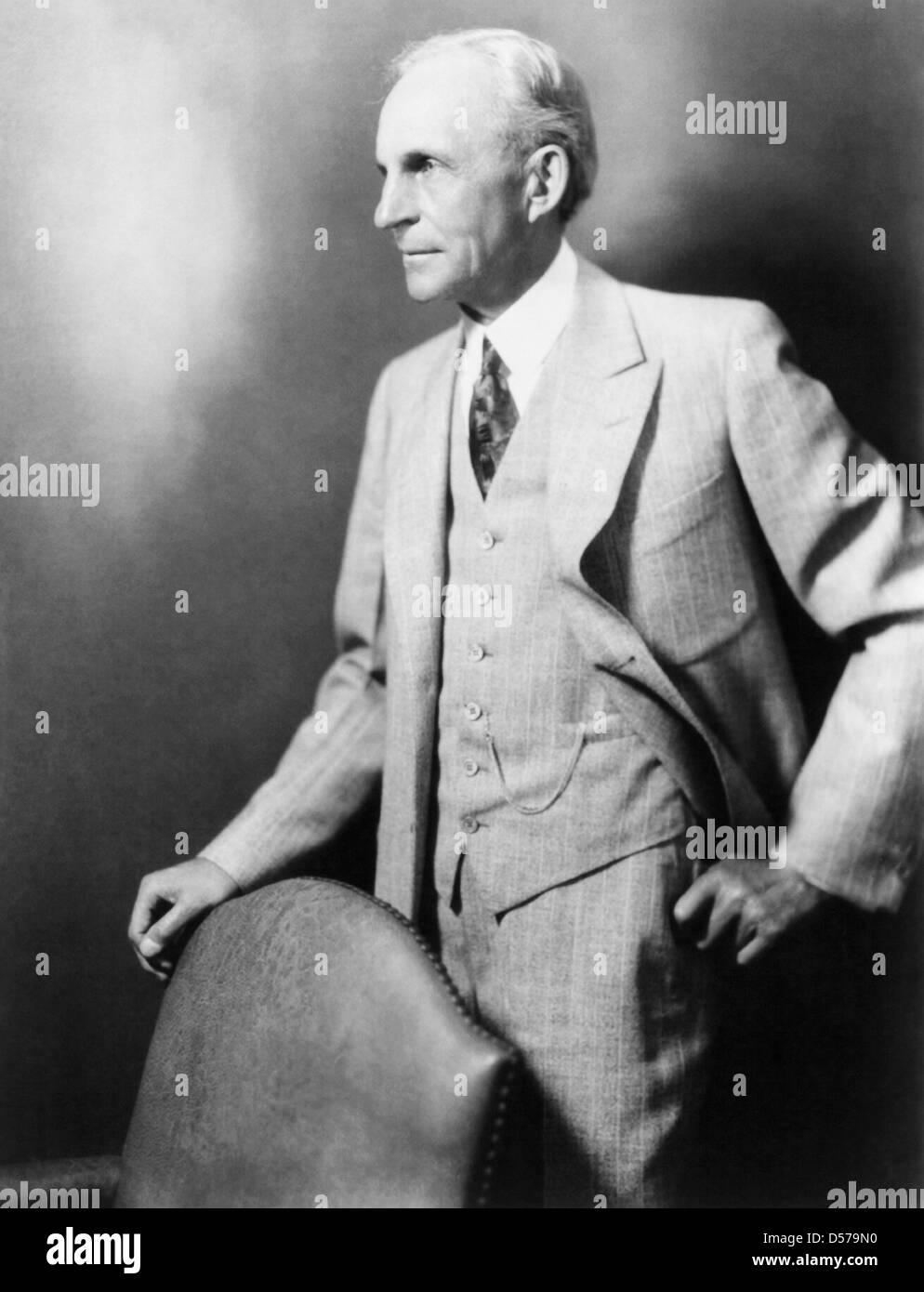 Foto d'epoca dell'industriale americano e magnate d'affari Henry Ford (1863 – 1947) – fondatore della Ford Motor Company. Foto circa 1934. Foto Stock