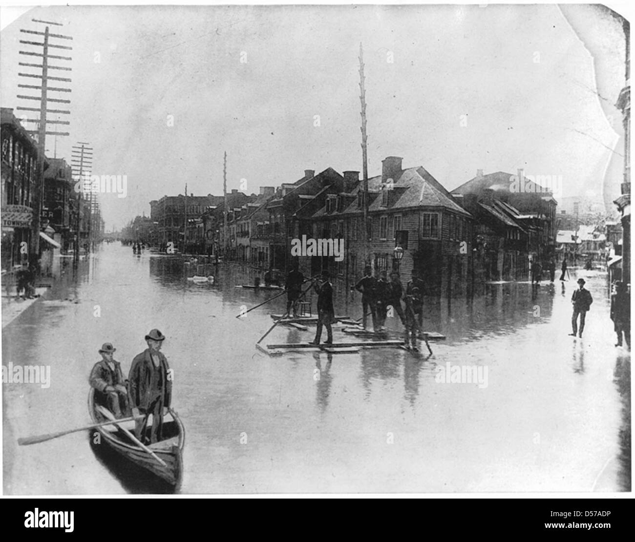 Questa fotografia storica scattata nel 1886 dall'ufficio dei testimoni in St. James Street a Montreal cattura la vista verso ovest della città. La foto è stata copiata intorno al 1900 ed è ora ospitata nella collezione del McCord Museum. Foto Stock