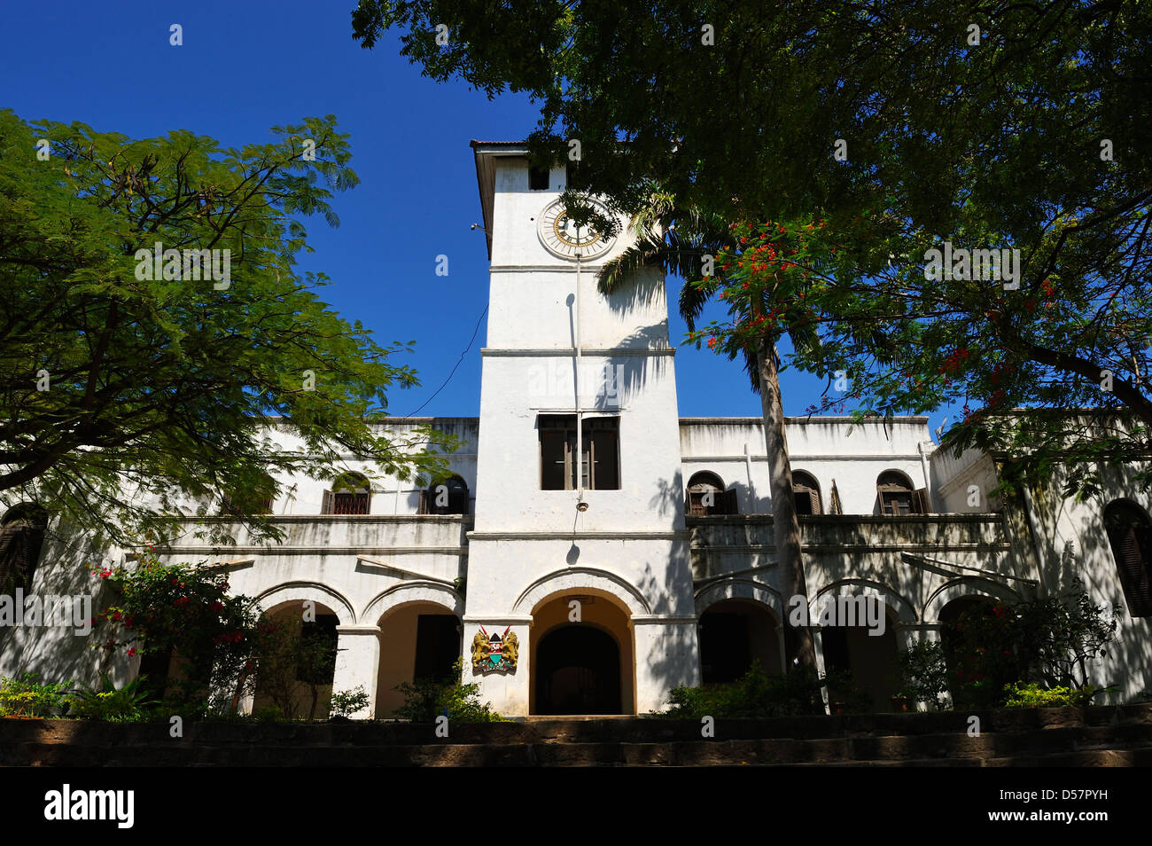 Edificio coloniale nella città vecchia di Mombasa, in Kenya, Africa orientale Foto Stock