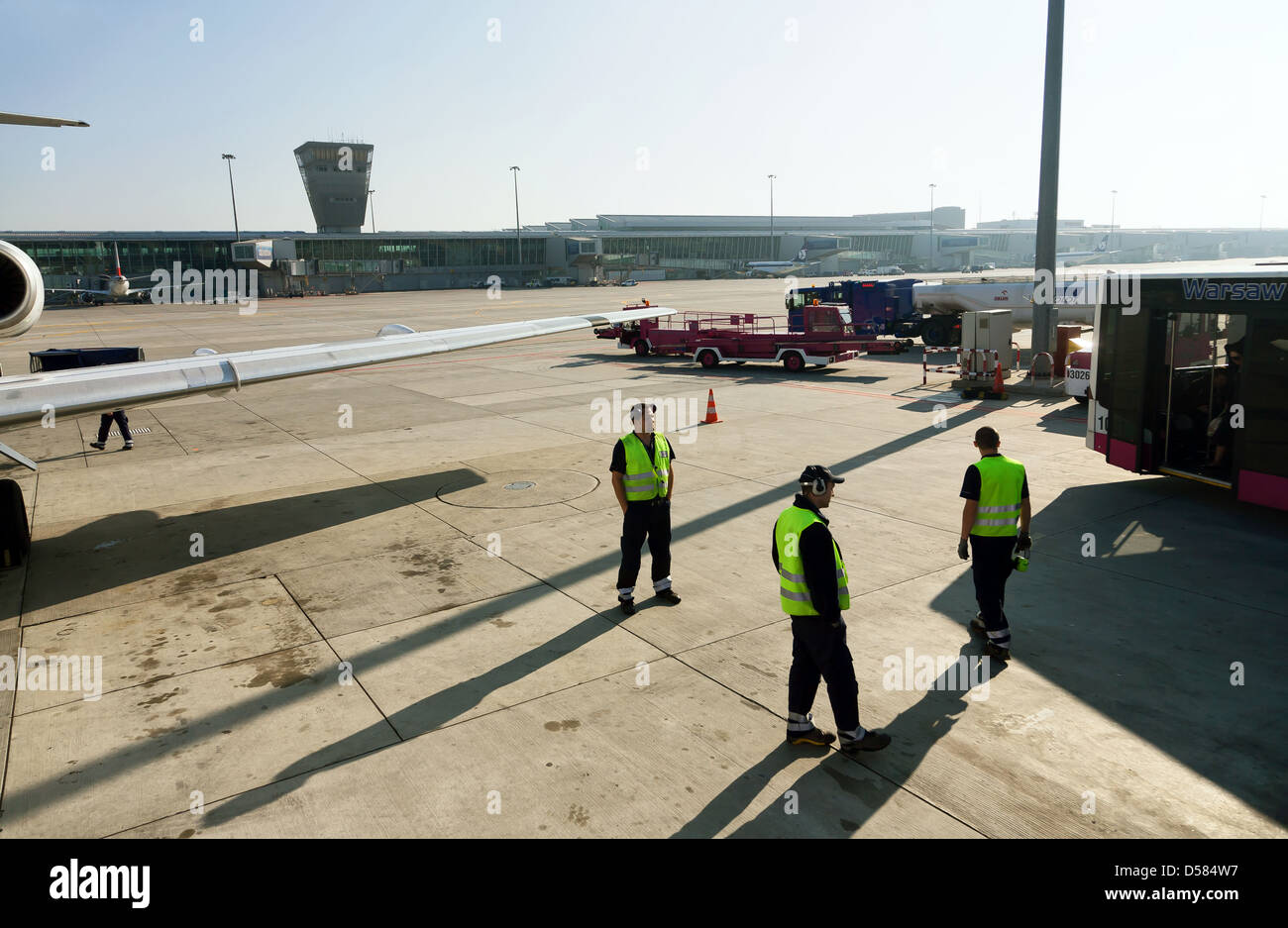 Varsavia, Polonia, lotto macchina a Chopin di Varsavia aeroporto Foto Stock