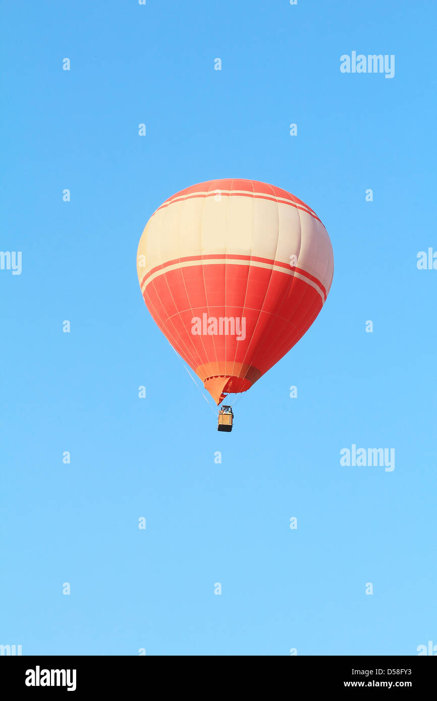 Vang Vieng è disponibile per gli ospiti che vogliono visitare il palloncino di bellezza paesaggistica del Vang Vieng Foto Stock