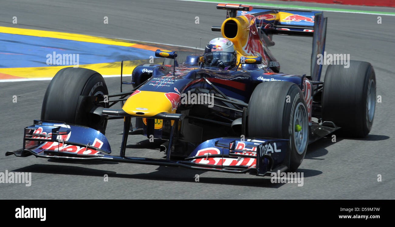 Il driver tedesco Sebastian Vettel della Red Bull Racing a circuito cittadino di Valencia, Spagna, 27 giugno 2010. Il 2010 di Formula 1 Gran Premio d'Europa si è tenuto il 27 giugno. Foto: David Ebener Foto Stock
