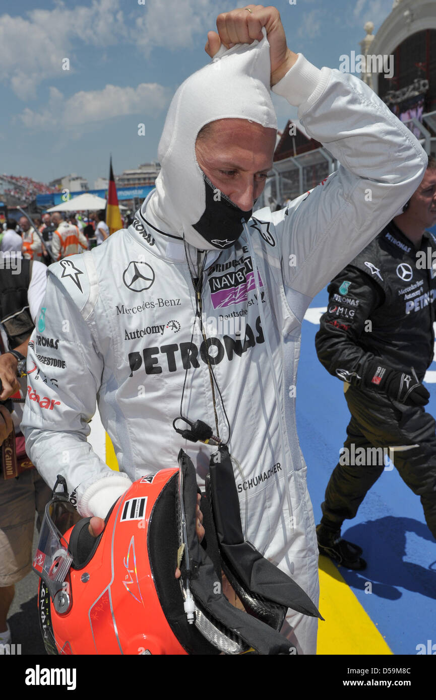 Il driver tedesco Michael Schumacher della Mercedes GP a circuito cittadino di Valencia, Spagna, 27 giugno 2010. Il 2010 di Formula 1 Gran Premio d'Europa si è tenuto il 27 giugno. Foto: David Ebener Foto Stock