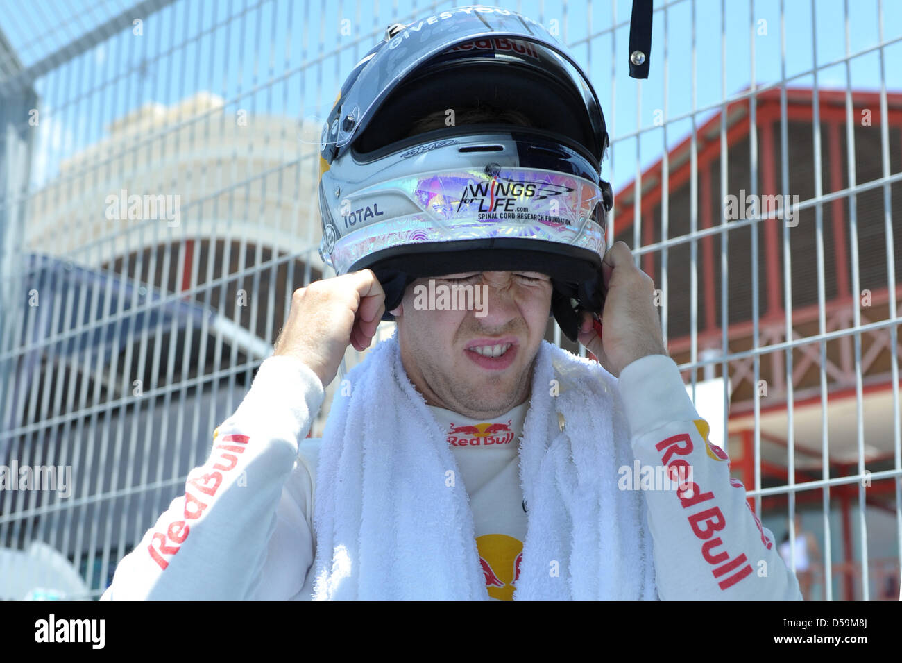 Il driver tedesco Sebastian Vettel della Red Bull Racing a circuito cittadino di Valencia, Spagna, 27 giugno 2010. Il 2010 di Formula 1 Gran Premio d'Europa si è tenuto il 27 giugno. Foto: David Ebener Foto Stock