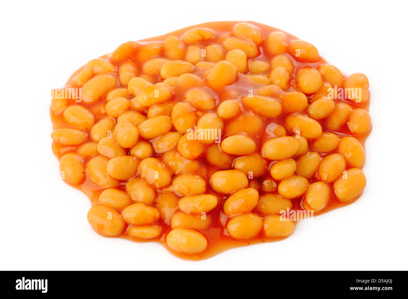 Fagioli in salsa di pomodoro su sfondo bianco Foto Stock