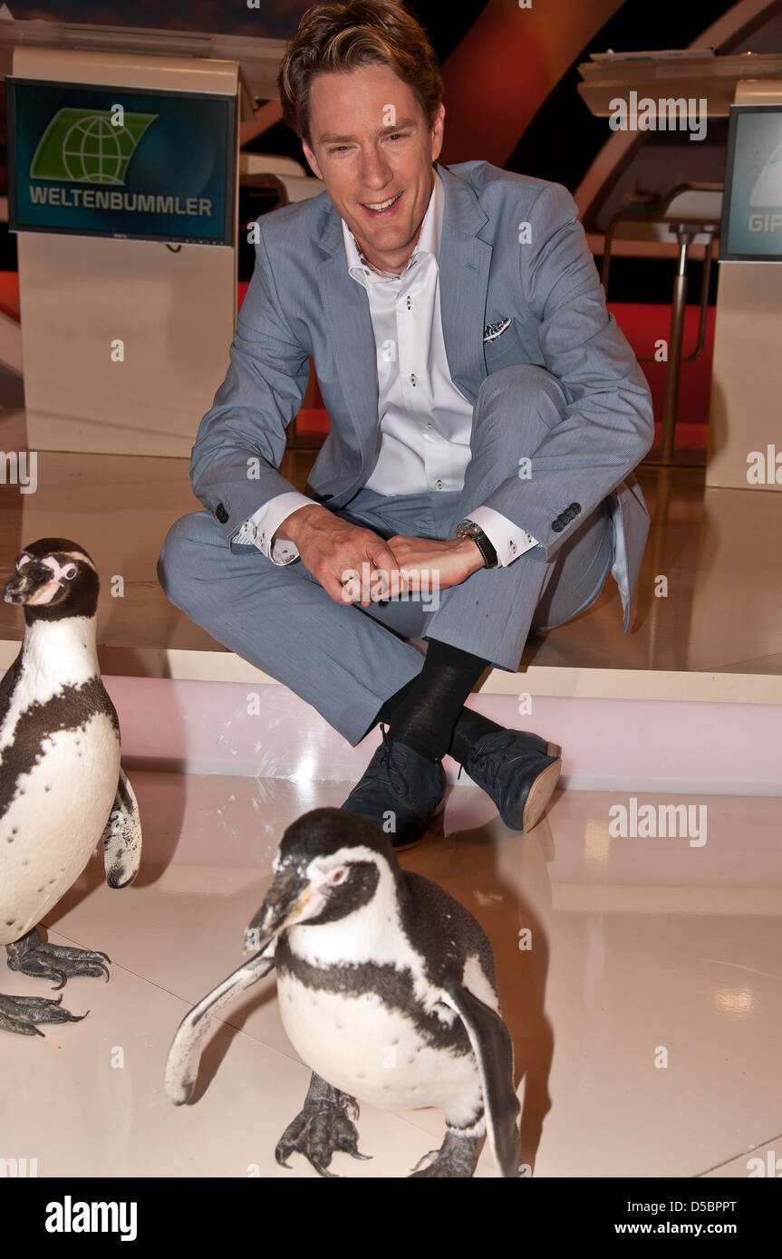 Sven Lorig a photocall per TV tedesca mostra 'Die grosse ARD-Weltreise' alla WDR Studios Bocklemuend. Colonia Germania Foto Stock