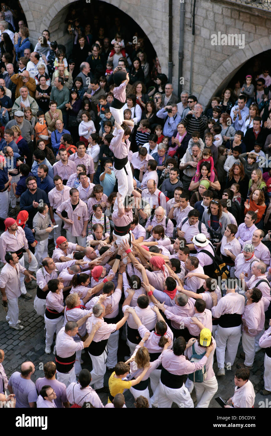 Festival dei castelli umani (Castells) in Girona, in Catalogna, Spagna Foto Stock