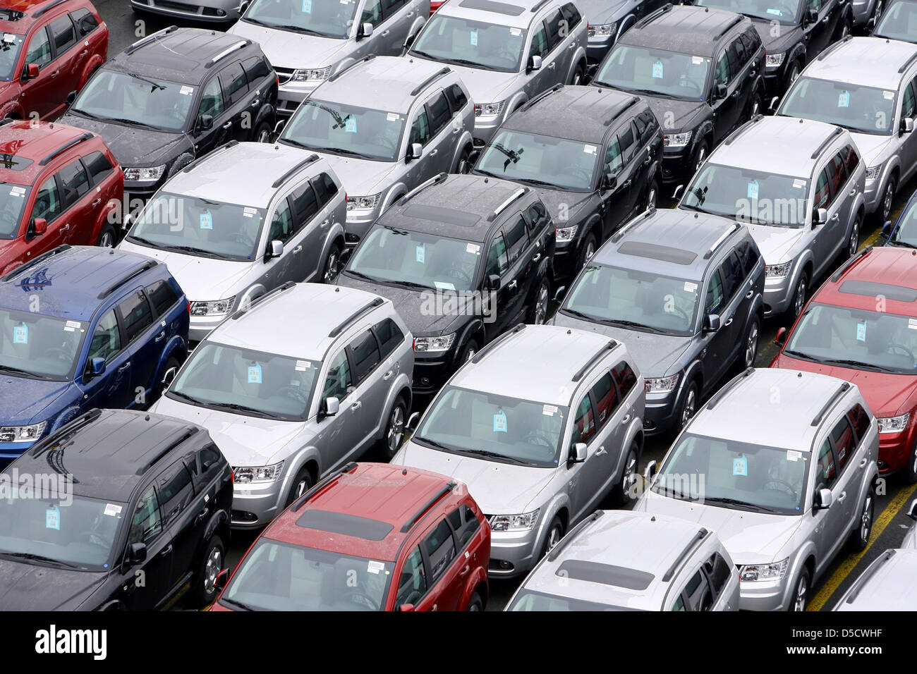 Bremerhaven, Germania, nuove autovetture sono il terminal auto di BLG Bremerhaven Foto Stock