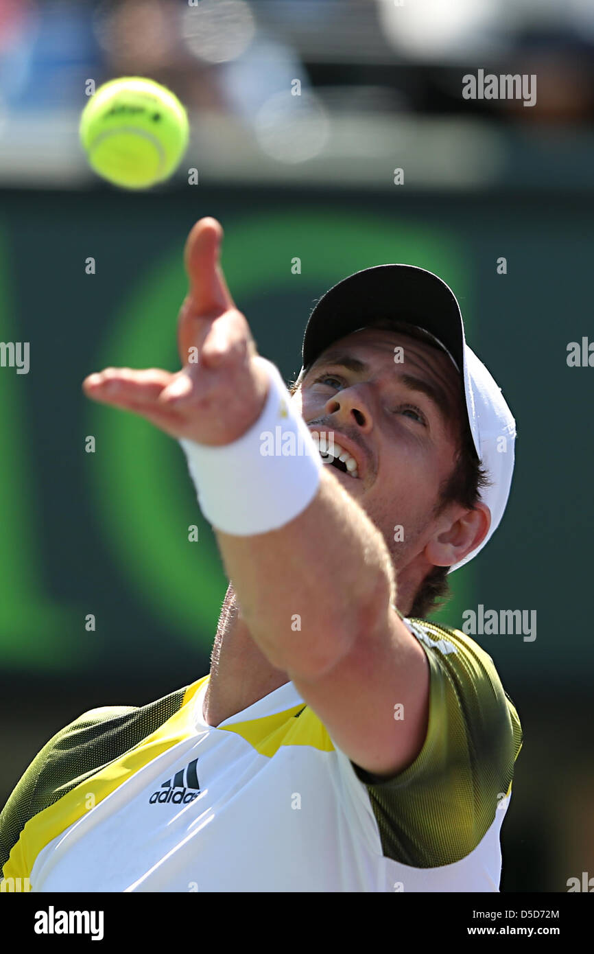 Miami, FL - Andy Murray della Gran Bretagna in azione durante il giorno 11 del Sony Open 2013. Foto Stock