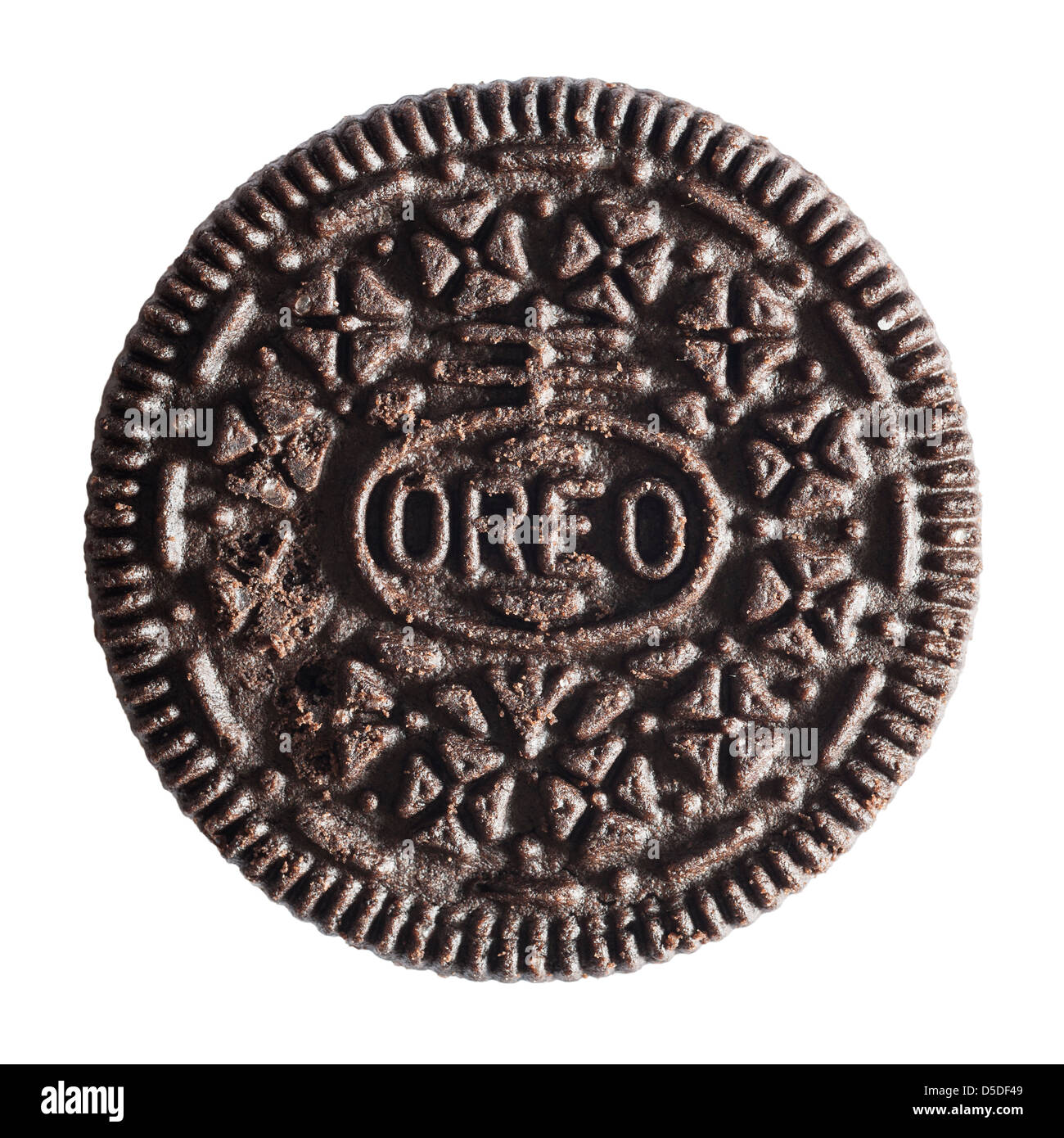 Un Oreo cookie originario biscuit su sfondo bianco Foto Stock