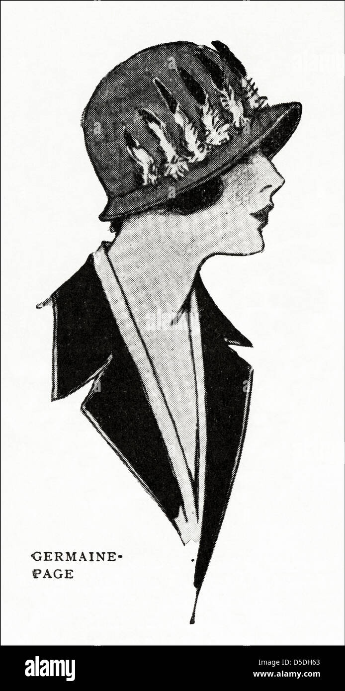 Moda di Parigi del 1923 dal designer Germaine-Page. In feltro nero cloche hat rifilato con code di ermellino. Foto Stock