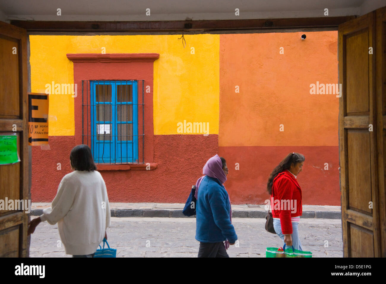 Street view, San Miguel De Allende, Messico Foto Stock