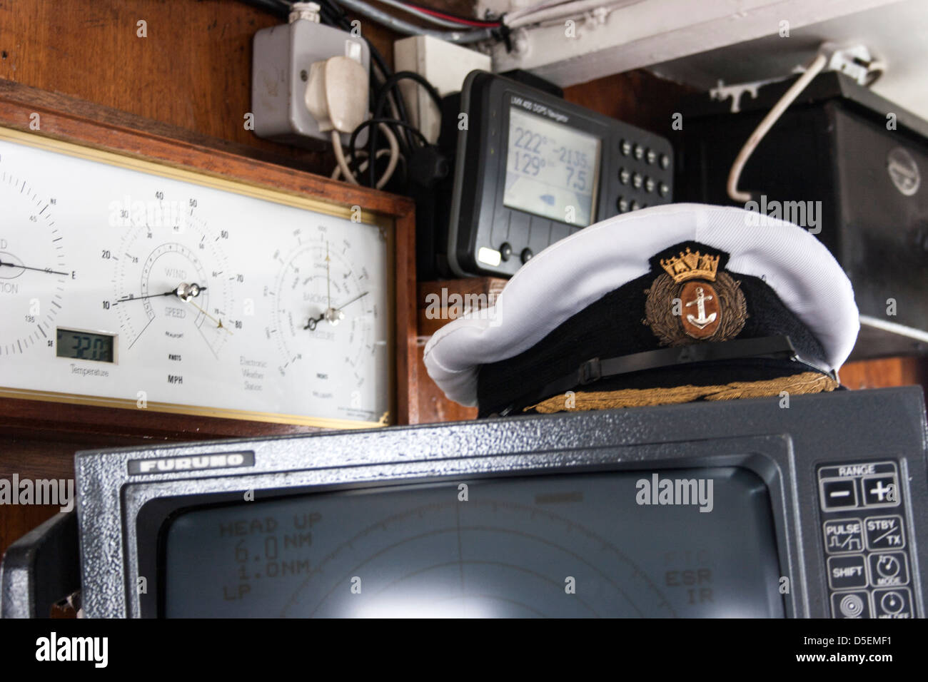 Vintage attrezzature nautiche con il capitano del cappello Foto Stock