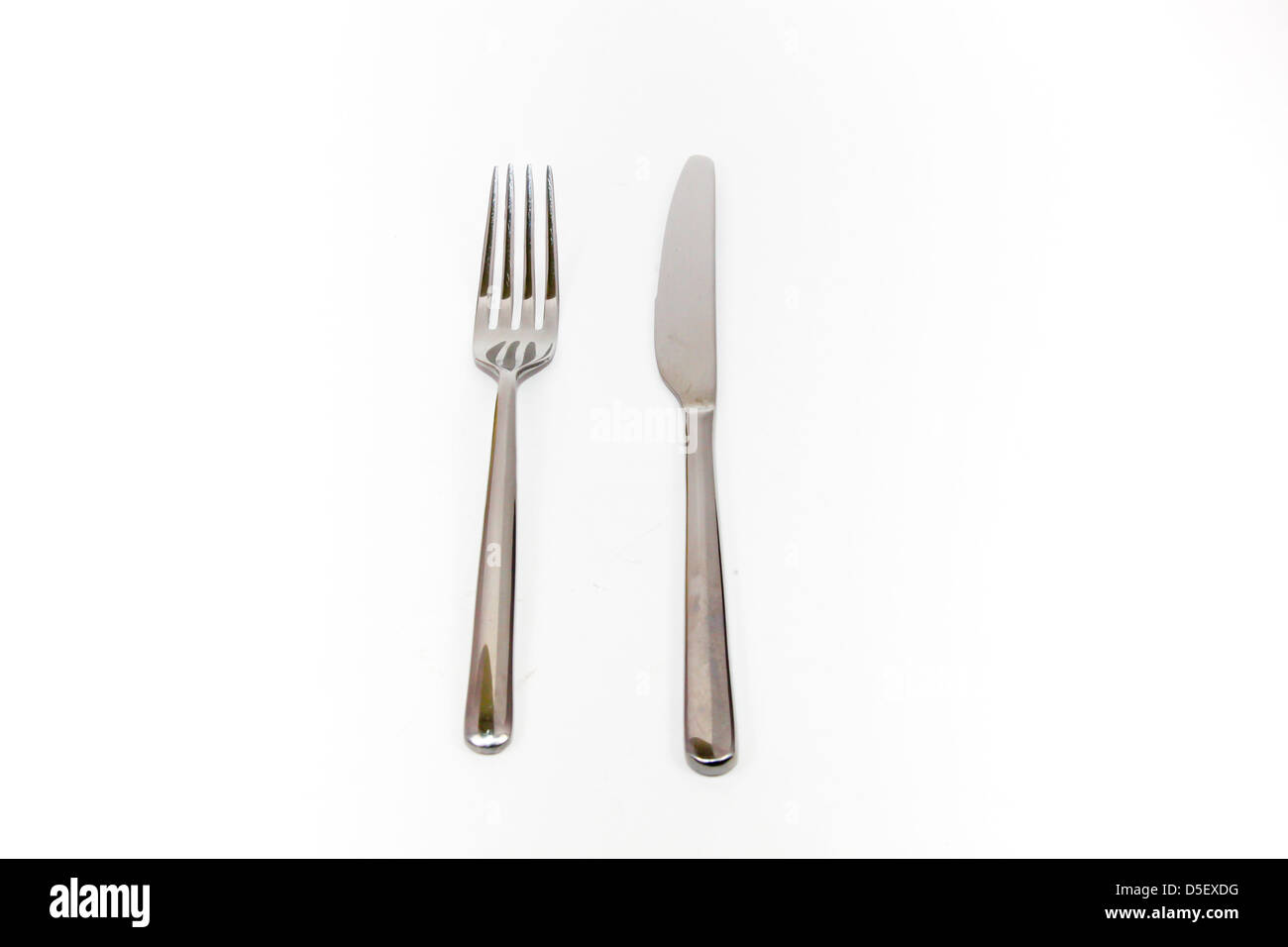 Acciaio inox coltello e forchetta set di posate moderne in metallo Foto Stock