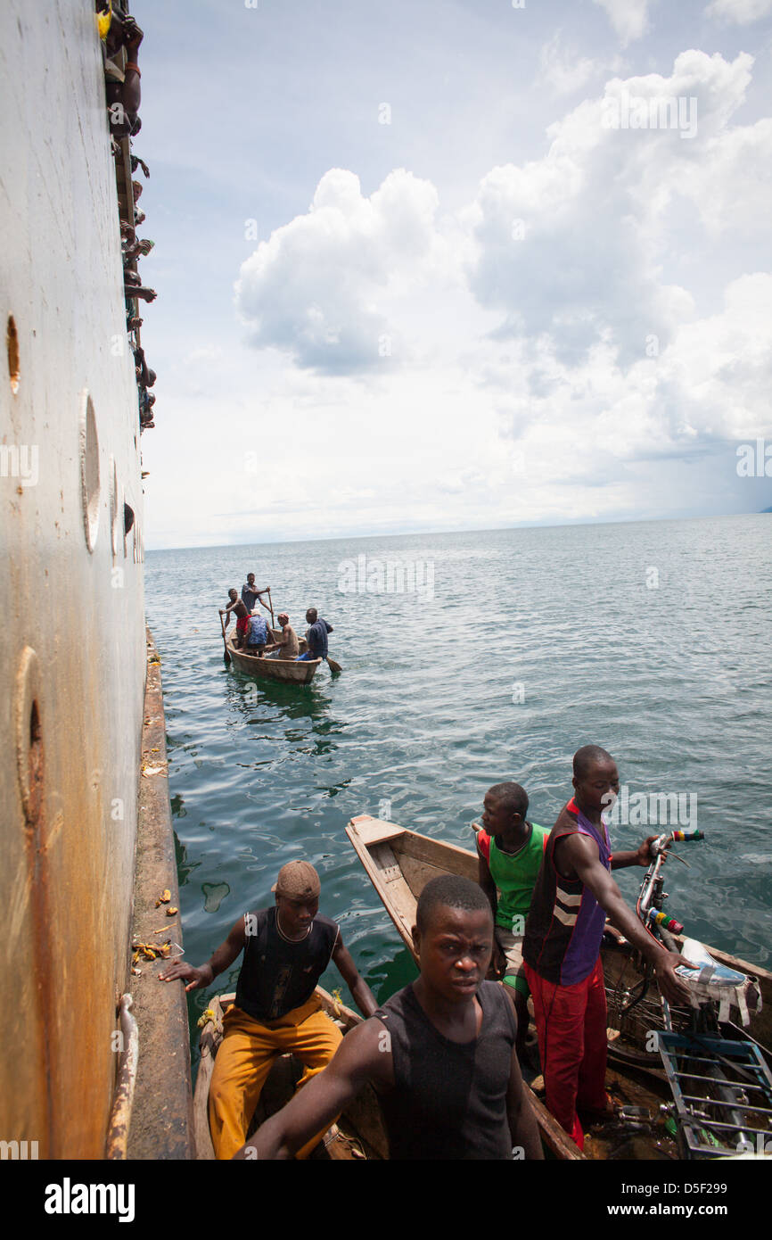 Barche sul lago Tanganica, Tanzania Africa. Foto Stock