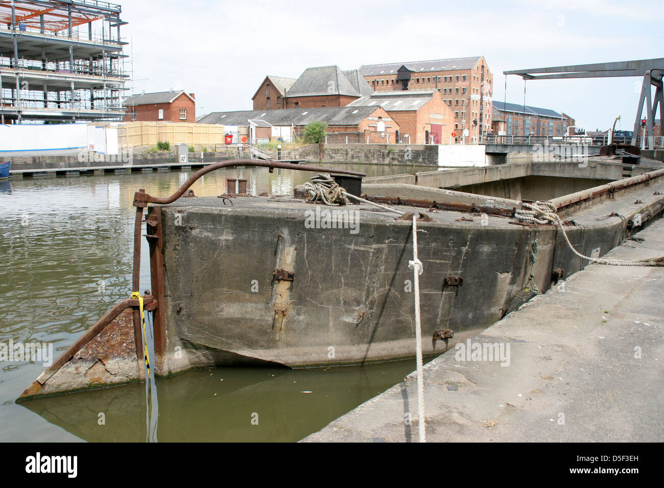 Calcestruzzo Barge Waterways Museum Gloucester Docks Gloucestershire England Regno Unito Foto Stock