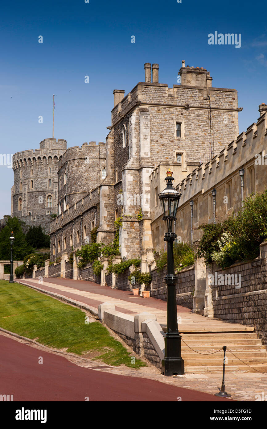 Inghilterra, Berkshire, Windsor Castle, Cavalieri della Giarrettiera grazia e favore alloggiamento Foto Stock