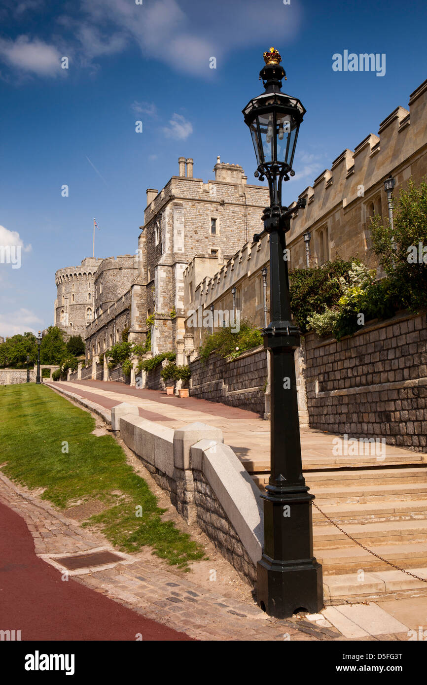 Inghilterra, Berkshire, il Castello di Windsor, Cavalieri della Giarrettiera grazia e favore alloggiamento Foto Stock