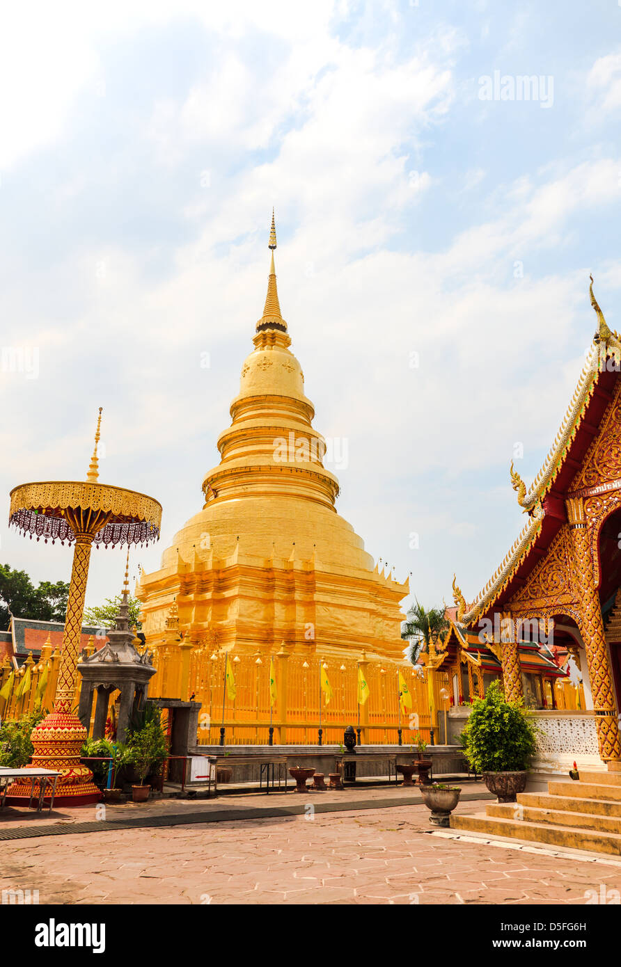 Phra that hariphunchai, lamphun, Thailandia Foto Stock