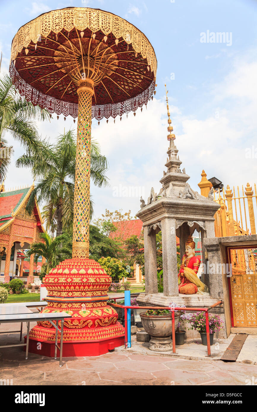 Wat Phra That hariphunchai, lamphun, Thailandia Foto Stock