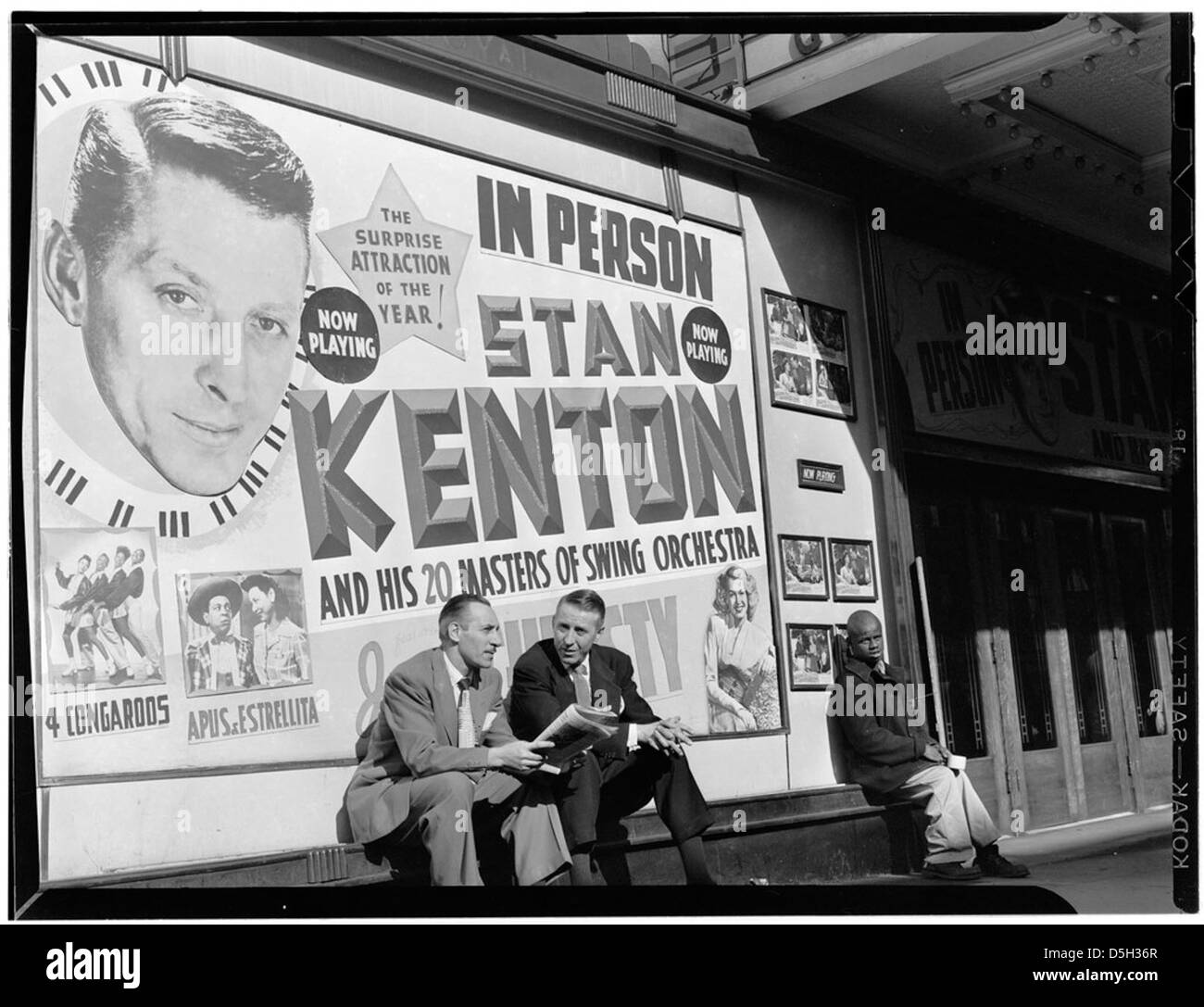 [Ritratto di Stan Kenton e Bob Gioga, 1947 o 1948] (LOC) Foto Stock