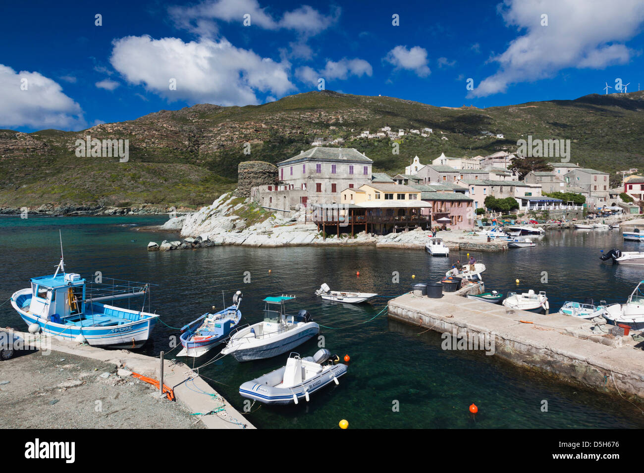 Francia, Corsica, Le Cap Corse, Centuri, vista della porta Foto Stock