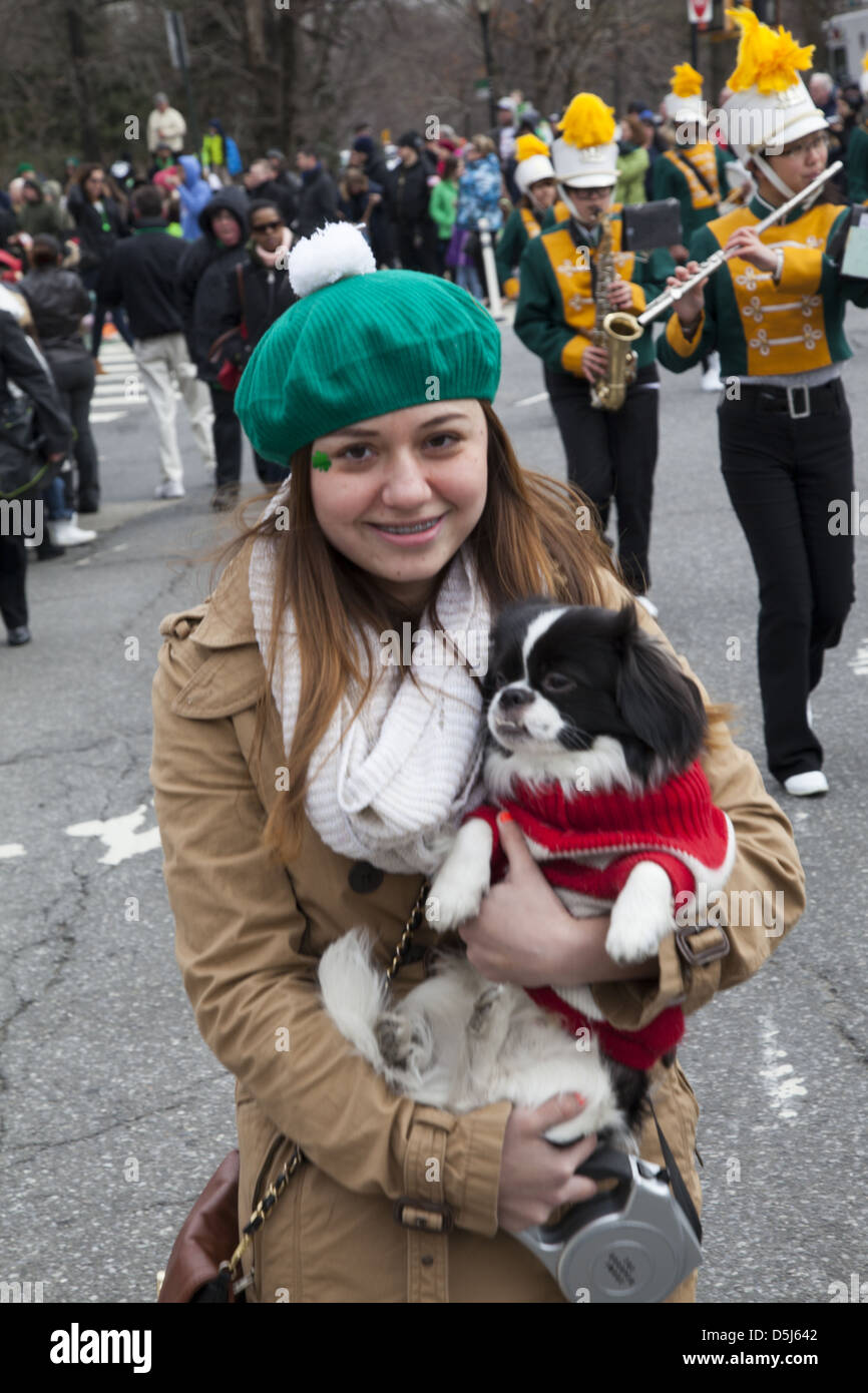 L'annuale parata irlandese a Park Slope di Brooklyn, NY questo anno è stato celebrato a San Patrizio, Marzo 17th. Foto Stock