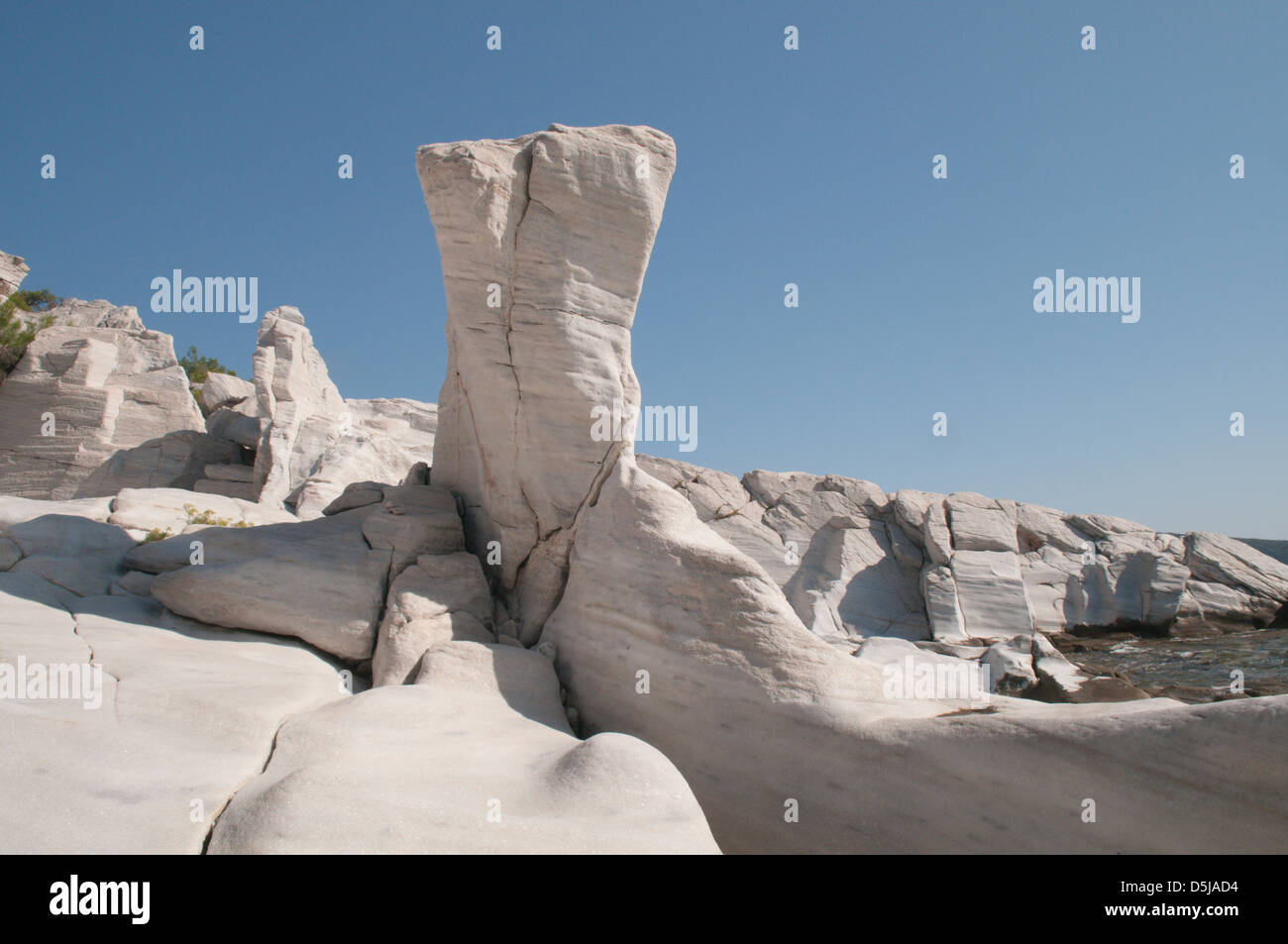 Thassos grecia isola greca di settembre una delle antiche cave di marmo sulla penisola di Alyki o Aliki Foto Stock