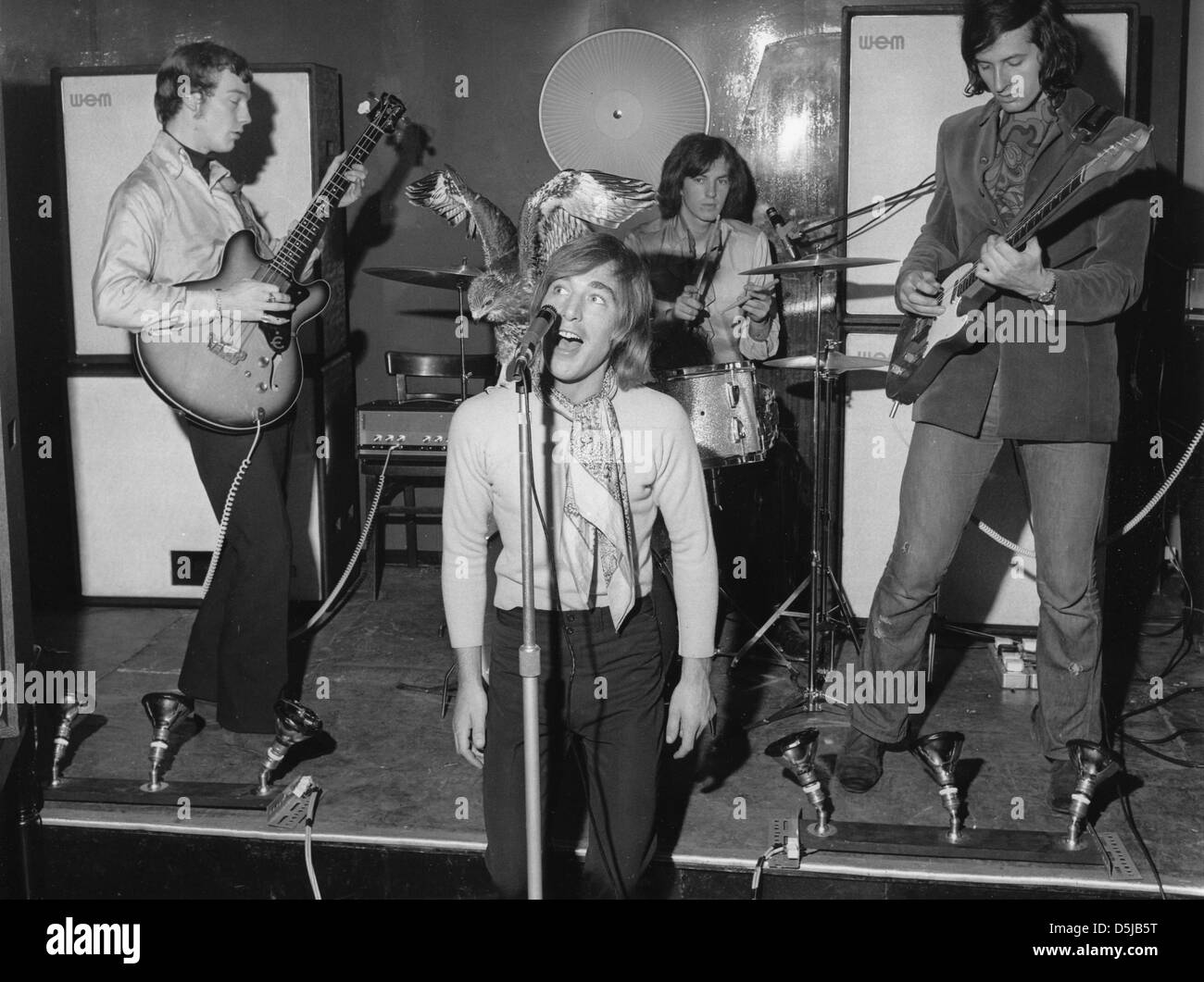 TINTERN ABBEY REGNO UNITO psychedlic gruppo nel dicembre 1967 con Dave MacTavish su voce e John Dalton su tamburi Foto Stock