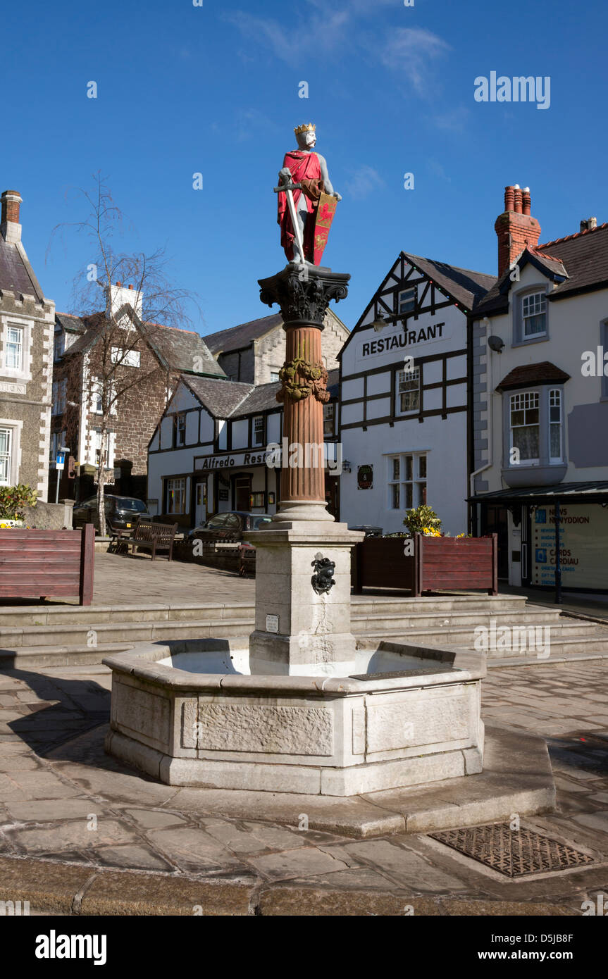 Statua di Llewellyn il grande a Conwy, Galles del Nord, Regno Unito Llewlyn il grande, Llywelyn ap Iorwerth, principe, principe di Gwynedd, wa Foto Stock