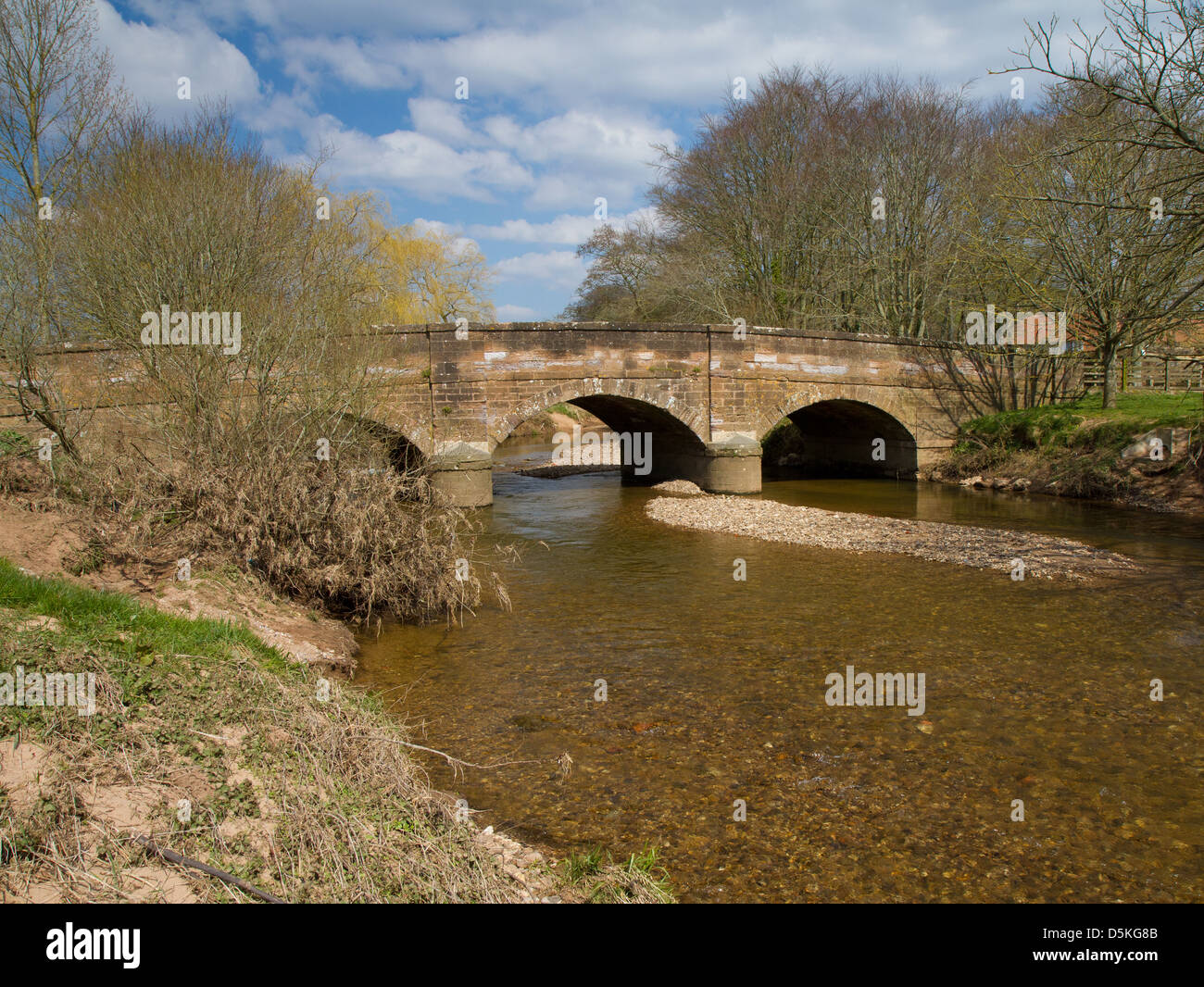 Otterton Bridge e River Otter vicino a Budleigh Salterton Devon Inghilterra Foto Stock