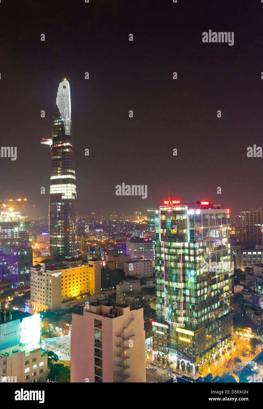 Saigon è ora noto come Ho Chi Minh city ed è una città moderna con alti grattacieli. Foto Stock