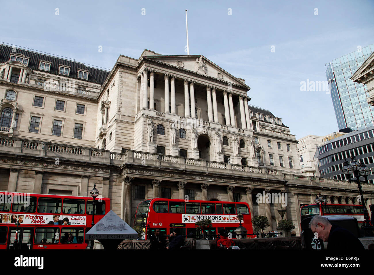Londra, UK. 4 Aprile 2013 - Una vista generale della Banca d'Inghilterra. I tassi di interesse sono stati tenuti a 0,5%. Credito: Rob Arnold/Alamy Live News Foto di creazione: 28/02/2013 Foto Stock