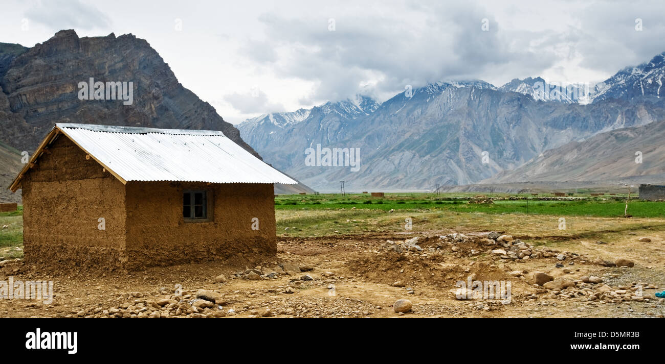 Piccola casa in Himalaya mountain Foto Stock