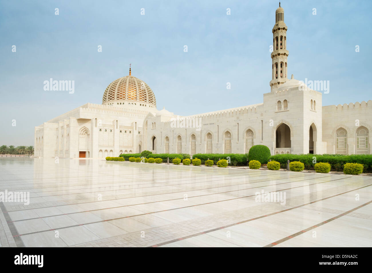 Sultan Qaboos grande moschea in Muscat Oman Medio Oriente Foto Stock