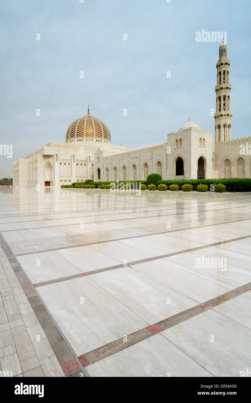 Sultan Qaboos grande moschea in Muscat Oman Medio Oriente Foto Stock
