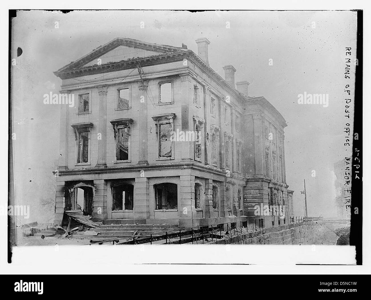 Resti di post office, Bangor fire (LOC) Foto Stock