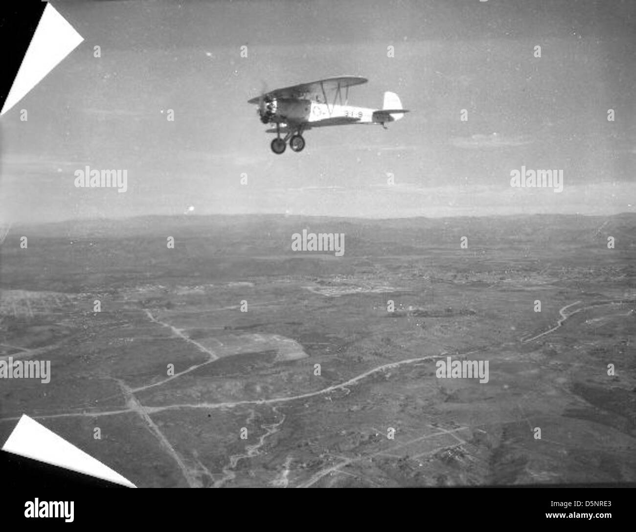 L'immagine mostra un aeromobile non identificato, catalogato come 0036818 nella collezione SDASM, che rappresenta un pezzo di storia dell'aviazione. L'aeromobile è conservato per il suo significato storico nello sviluppo della tecnologia aeronautica. Foto Stock
