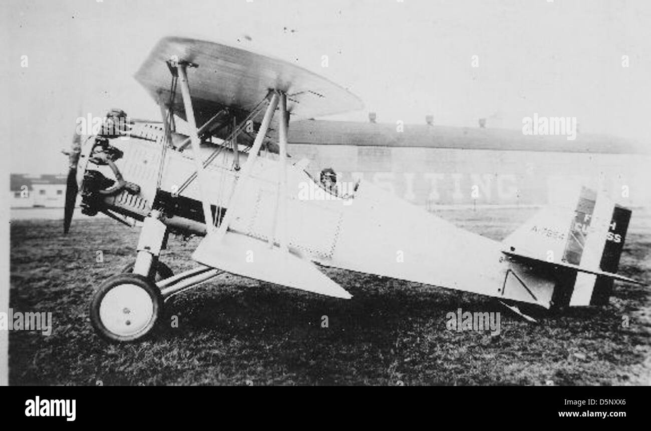 Il Curtiss XF7C-1, coda numero A-7654, era un aereo sperimentale sviluppato per la Marina degli Stati Uniti. Questo aereo è stato progettato per missioni di ricognizione e sciopero durante gli anni '1930 Foto Stock