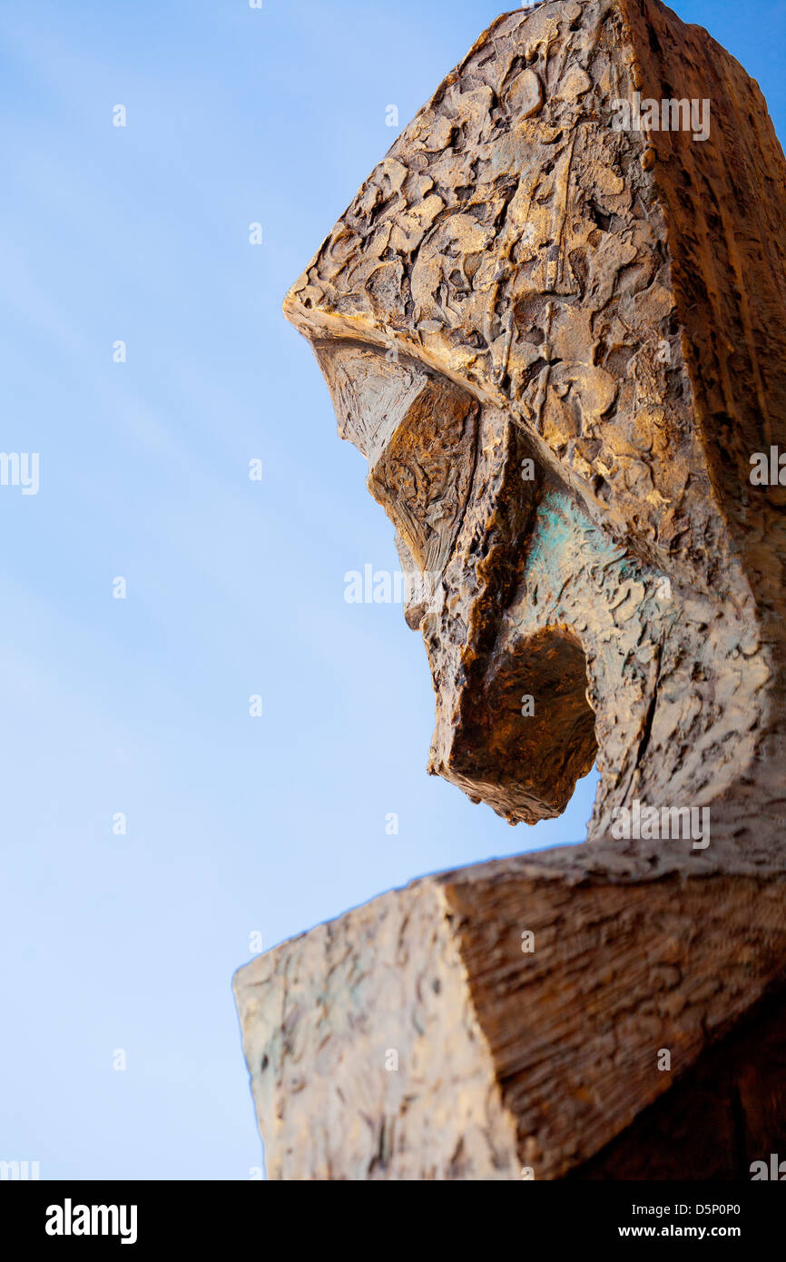 Dettagli esterni di statua gargoyle alla Basílica i Temple Expiatori de la Sagrada Familia a Barcellona Spagna espana Foto Stock