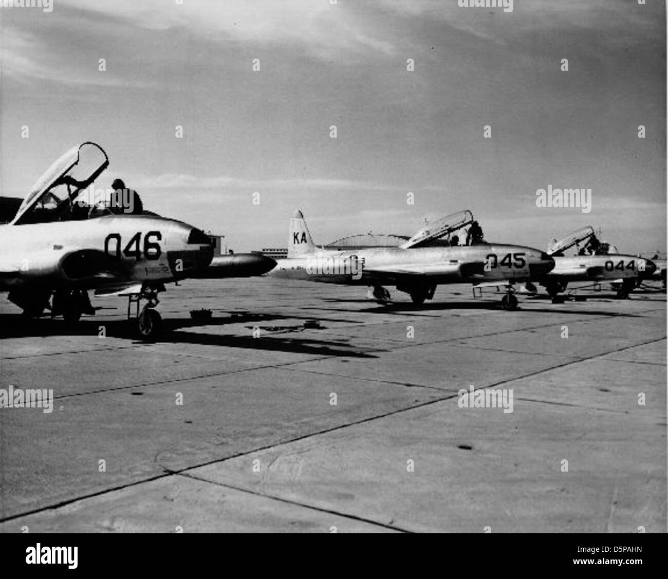 L'ATU-200 TV-2 King 3 53 è un aereo da addestramento utilizzato dall'esercito statunitense durante la metà del XX secolo. È stato progettato per addestrare i piloti nelle manovre di volo di base e fa parte della collezione SDASM, che rappresenta la storia dell'addestramento militare al volo. Foto Stock