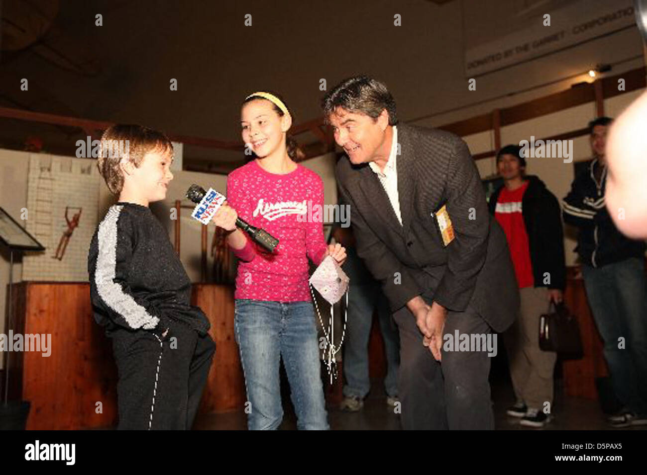 Questa immagine mostra un velivolo storico o un artefatto dell'aviazione, che conserva un momento significativo nella storia dell'aviazione. Foto Stock