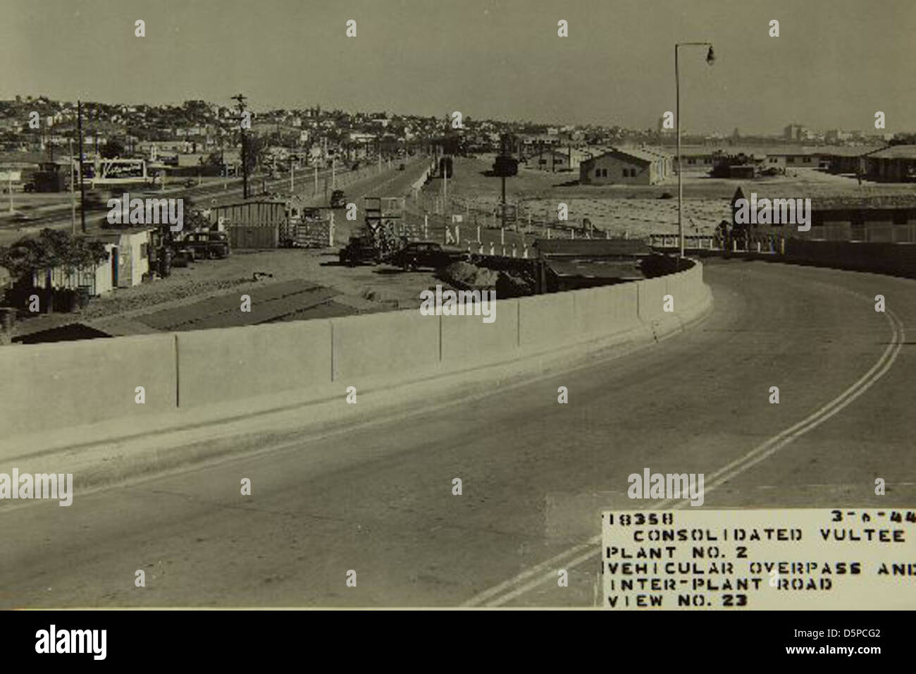 Lo stabilimento n. 2 della Consolidated/Convair Aircraft Factory di San Diego ha svolto un ruolo chiave nella produzione di aerei militari e civili. I contributi della fabbrica sono presentati al SDASM. Foto Stock