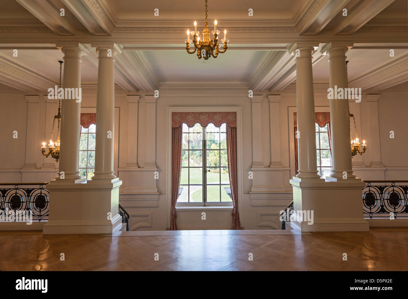 L'interno della bella Huntington Galleria d'Arte presso la Biblioteca di Huntington e Giardini Botanici di San Marino, CA. Foto Stock