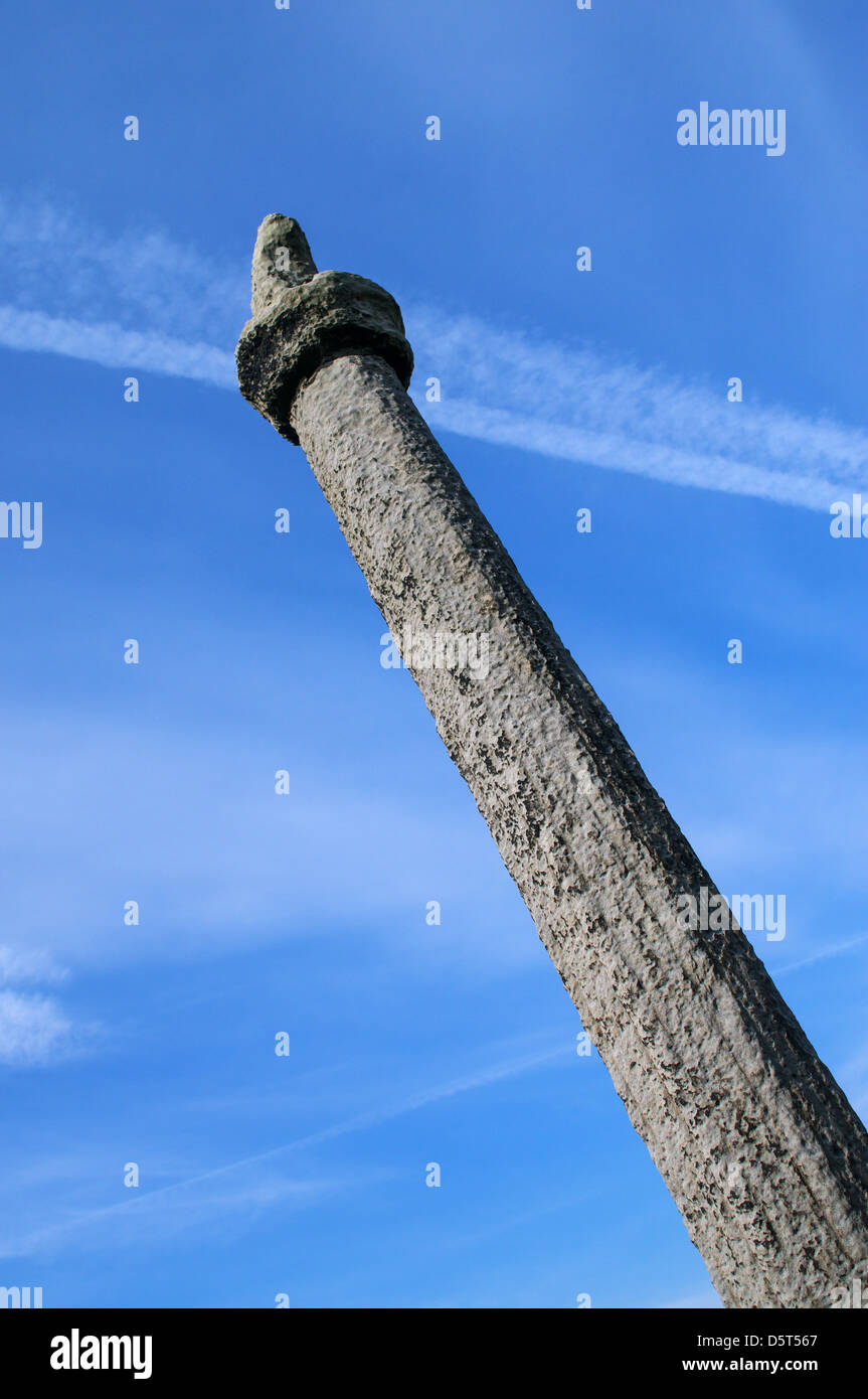 Il mercato vecchio croce sulla colonna di pietra Whitby, North Yorkshire, Inghilterra, Regno Unito Foto Stock