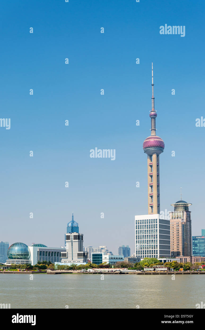 Lo skyline di Pudong di Shanghai in Cina Foto Stock
