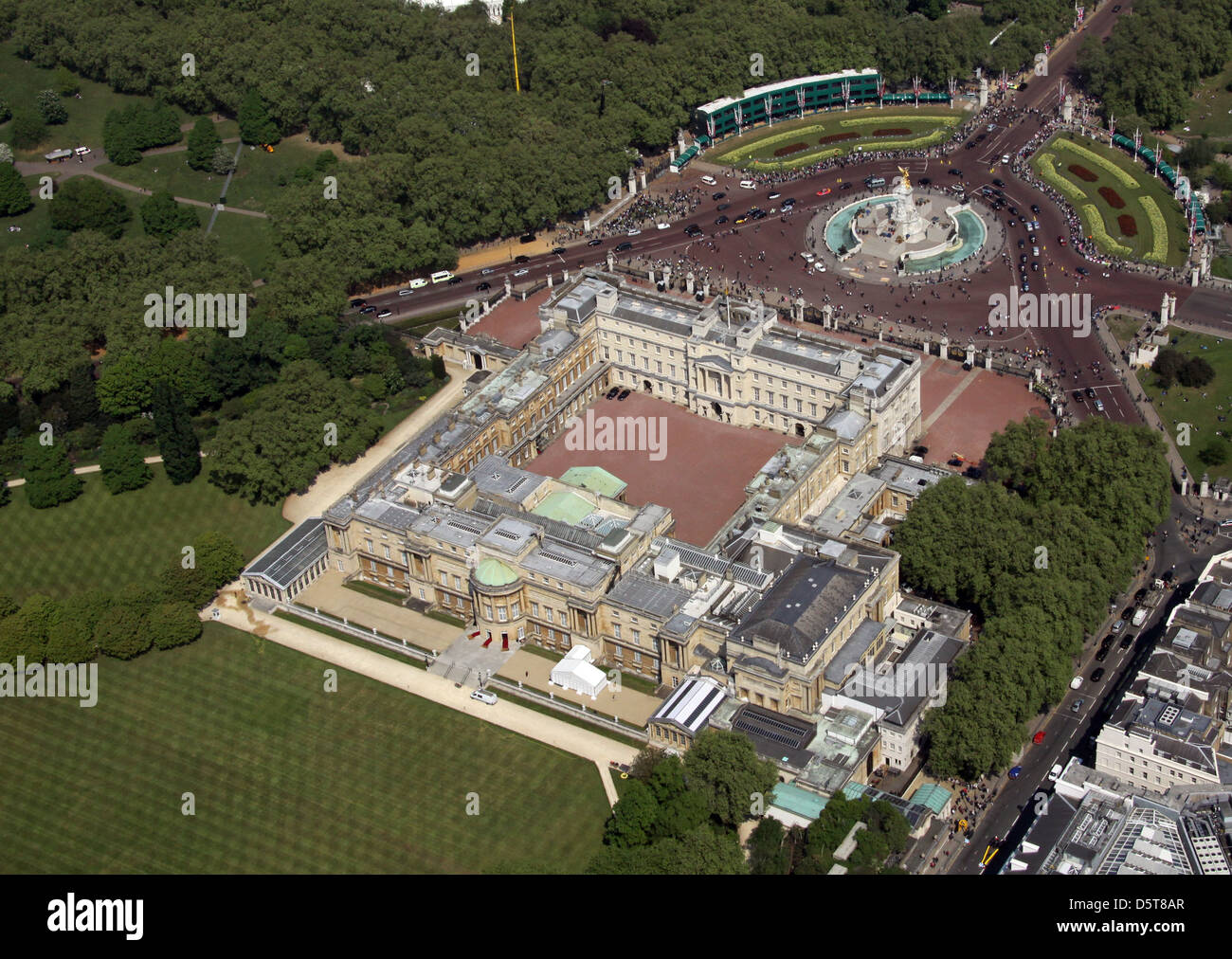 Vista aerea del Buckingham Palace, residenza londinese del monarca del Regno Unito Foto Stock