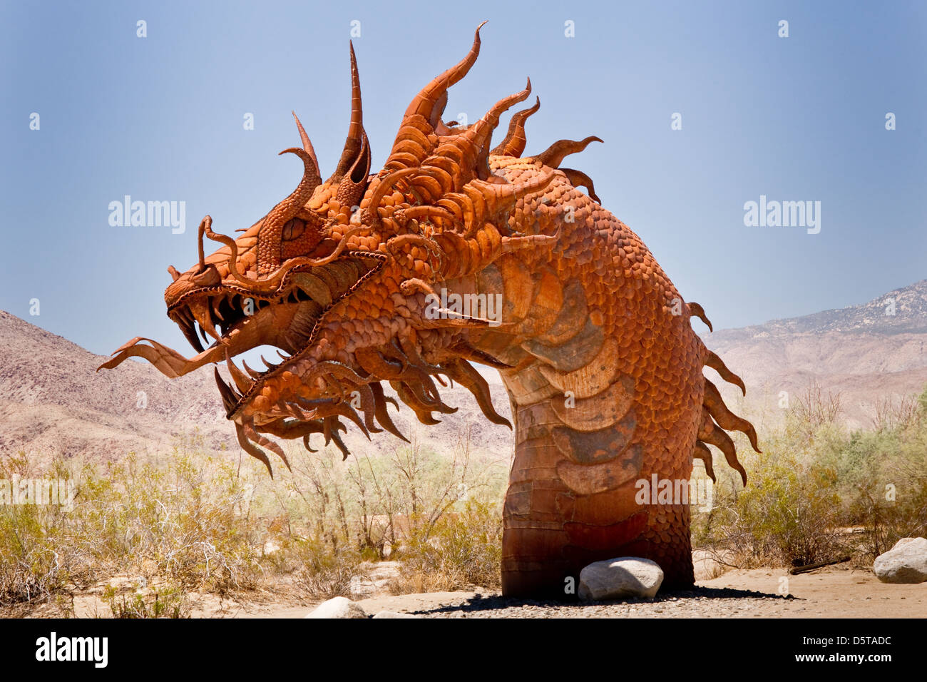 Ululano serpente nel deserto Foto Stock