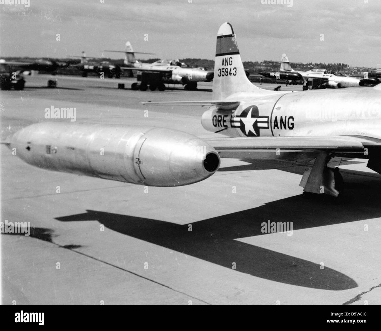 Il Lockheed T-33A-5-lo 'Shooting Star' era un aereo da addestramento a reazione della U.S. Air Force, e questa variante servì con il 123rd Fighter-Interceptor Squadron della Oregon Air National Guard. È stato utilizzato principalmente per l'addestramento dei piloti e per le missioni di difesa aerea. Foto Stock