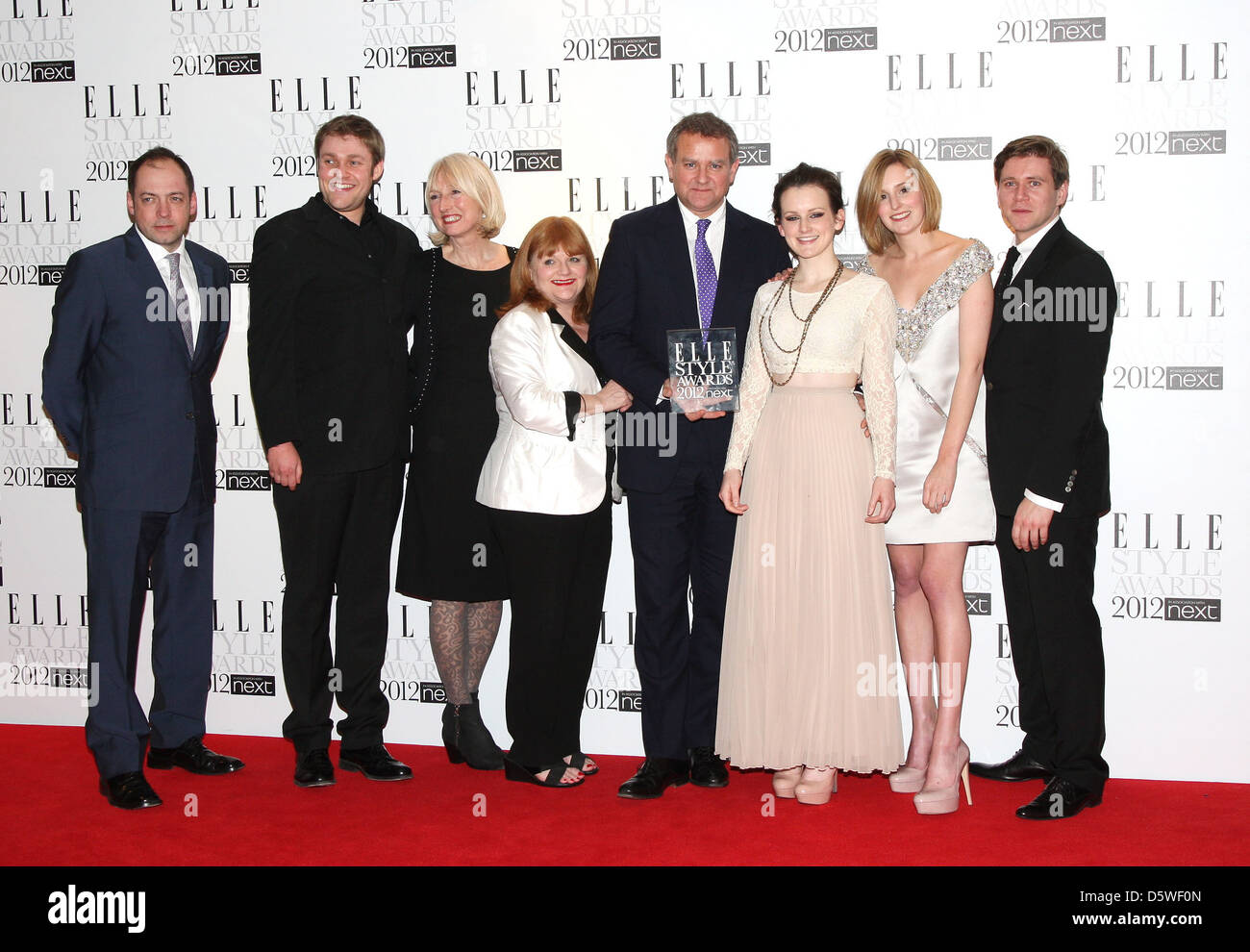 Thomas Howes, Susannah Buxton, Lesley Nicol, Hugh Bonneville, Sophie McShera, Laura Carmichael e Allen Leech di Cavendish Abbey Foto Stock